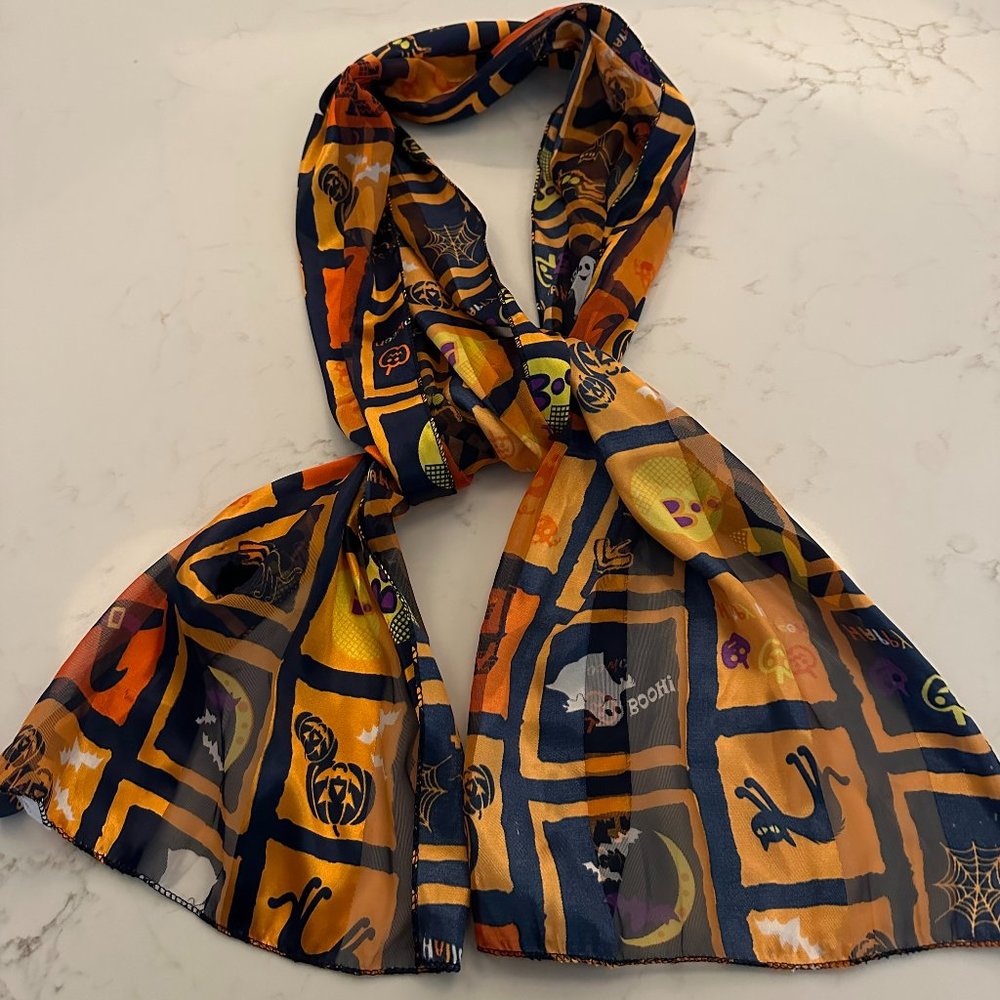 Great Halloween Scarf